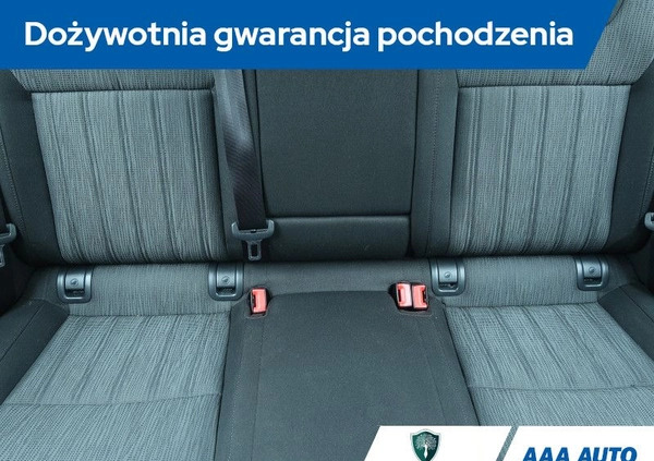 Skoda Octavia cena 72000 przebieg: 110208, rok produkcji 2018 z Łazy małe 277